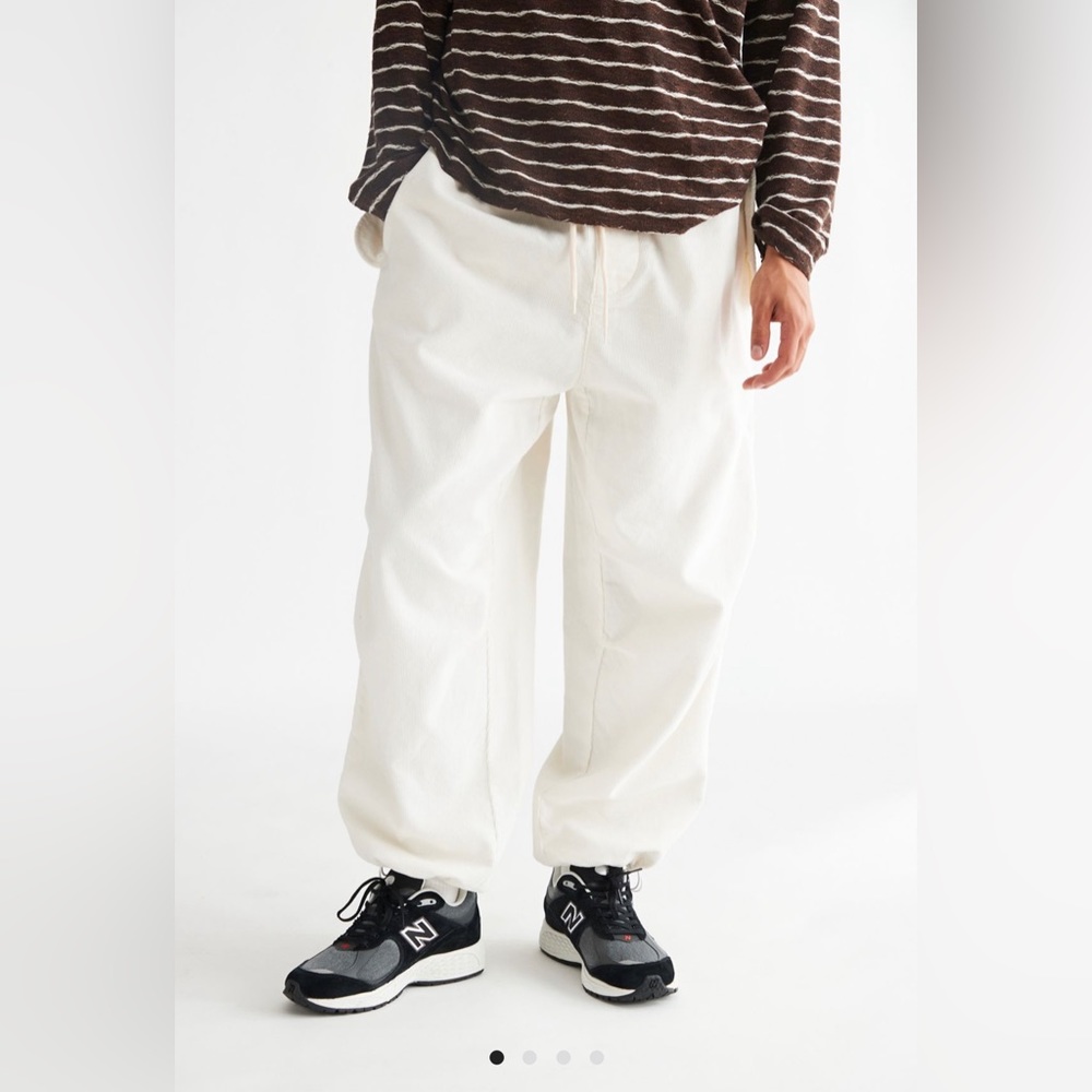 BDG Corduroy Baggy Balloon Pant